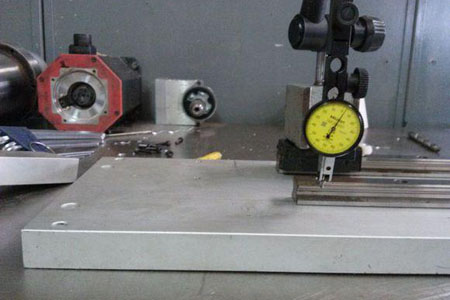 機床行業(yè)直線導軌的校對與安裝有哪些注意事項？