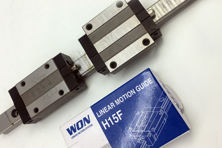 直線導(dǎo)軌的自動調(diào)心能力